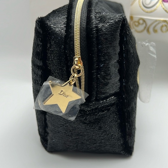 Dior Beaute Black Velvet Pouch Bag Logo CD Star Zipper Pull, EDP & Foundation - Picture 6 of 17